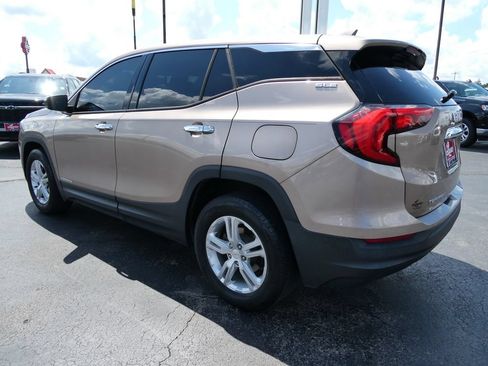 Used 2018 GMC Terrain SLE FWD image 7