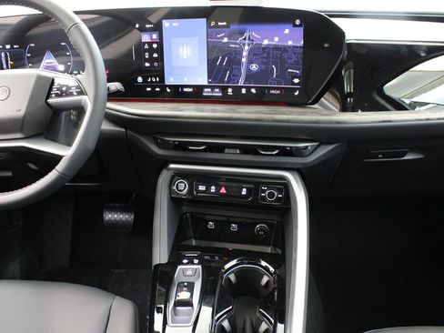 New 2025 Audi Q5 Premium Plus image 21