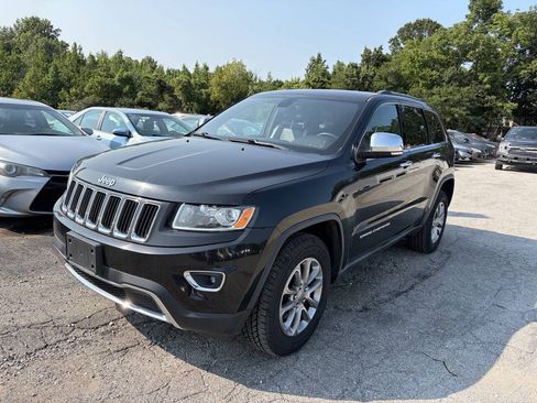 Used 2015 Jeep Grand Cherokee Limited AWD/4WD image 2