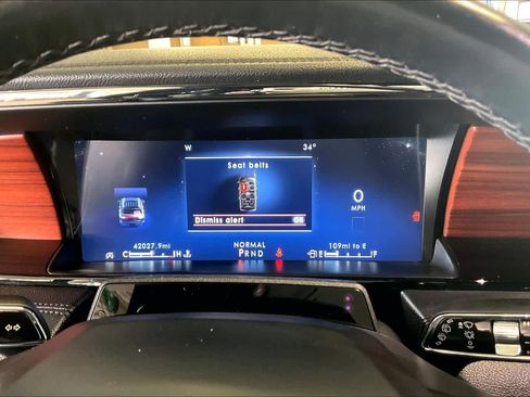 Used 2024 Lincoln Navigator Reserve image 24