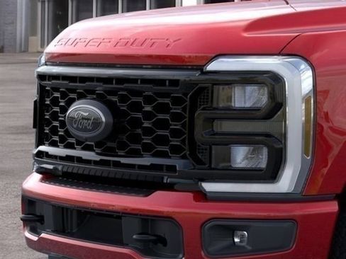 New 2026 Ford F350 Lariat w/ Black Appearance Package AWD/4WD image 17