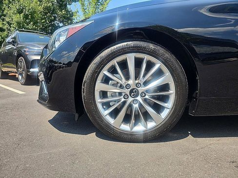 Used 2023 INFINITI Q50 Luxe w/ Cargo Package RWD image 9