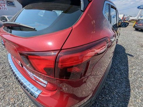 Used 2018 Nissan Rogue Sport S w/ S Appearance Package FWD image 33