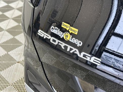 Certified 2023 Kia Sportage SX image 21