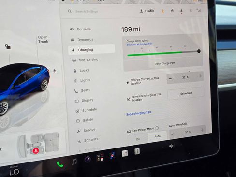 Used 2023 Tesla Model 3 Standard Range RWD image 32