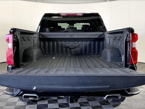 Used 2023 Chevrolet Silverado 1500 RST AWD/4WD image 35