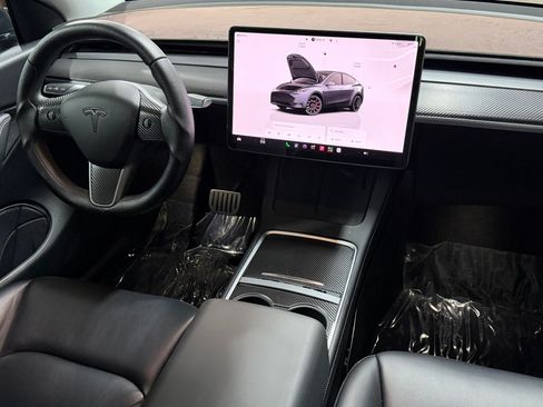 Used 2022 Tesla Model Y Performance AWD/4WD image 12