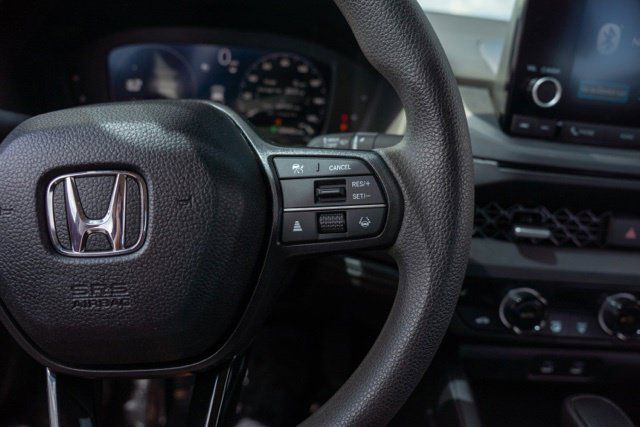 Used 2025 Honda Accord SE image 24