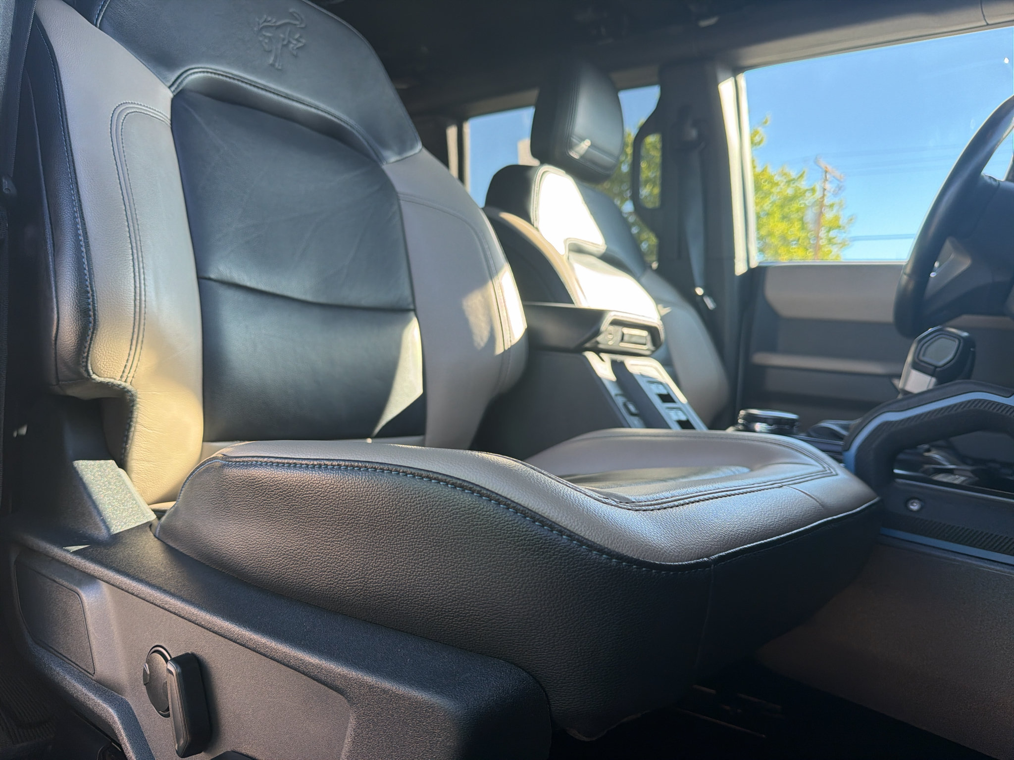 Used 2022 Ford Bronco Wildtrak AWD/4WD image 22