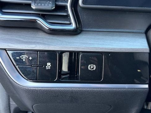 Used 2023 Kia Sportage X-Line image 8