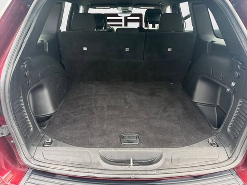 Used 2021 Jeep Grand Cherokee Laredo RWD image 13