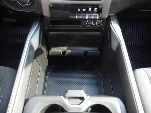 Used 2020 RAM 1500 Big Horn AWD/4WD image 25