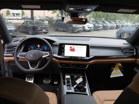 New 2026 Volkswagen Atlas Cross Sport SEL R-Line image 12