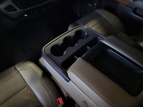 Used 2014 GMC Sierra 1500 SLT w/ SLT Crew Cab Value Package image 26