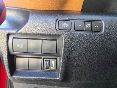 Used 2025 Lexus IS 350 F Sport image 25