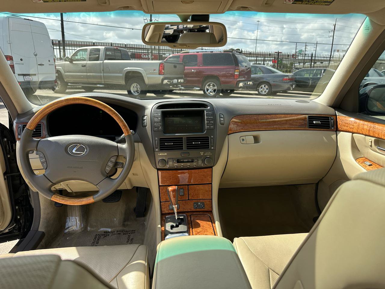 Used 2005 Lexus LS 430 RWD image 31