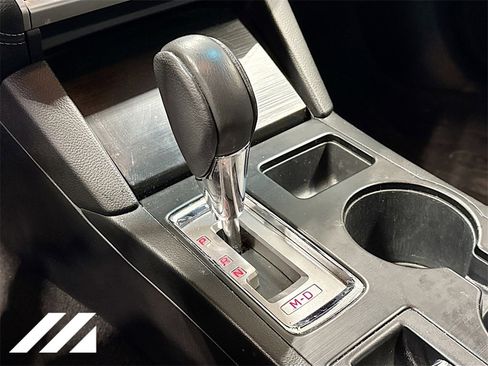 Used 2019 Subaru Outback 2.5i Premium image 19