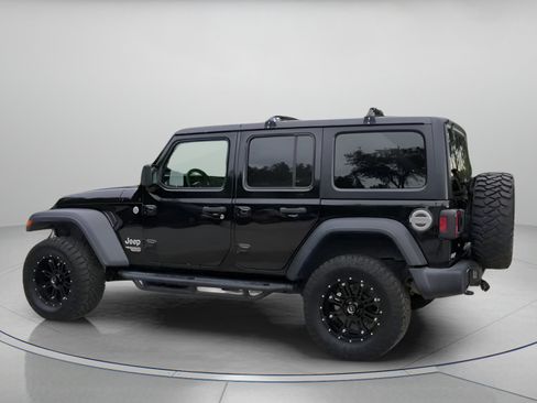 Used 2018 Jeep Wrangler Unlimited Sport S AWD/4WD image 19