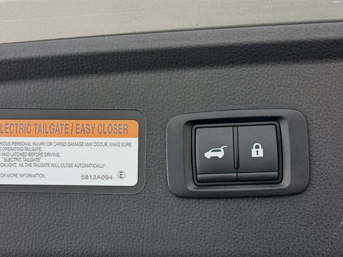 Used 2025 Mitsubishi Eclipse Cross SE image 31