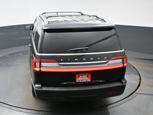 Used 2019 Lincoln Navigator L Reserve image 41