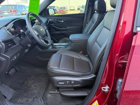 Certified 2023 Chevrolet Traverse High Country FWD image 27