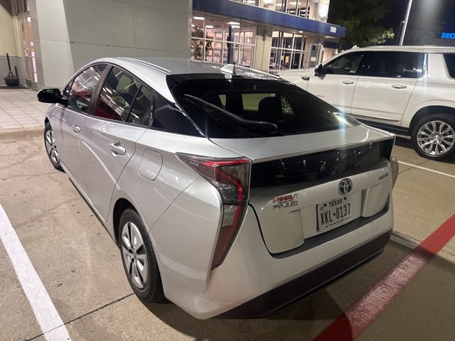 Used 2016 Toyota Prius Four w/ Advanced Technology Package FWD image 9
