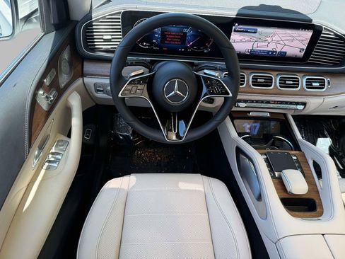 Used 2026 Mercedes-Benz GLE 450 4MATIC image 4