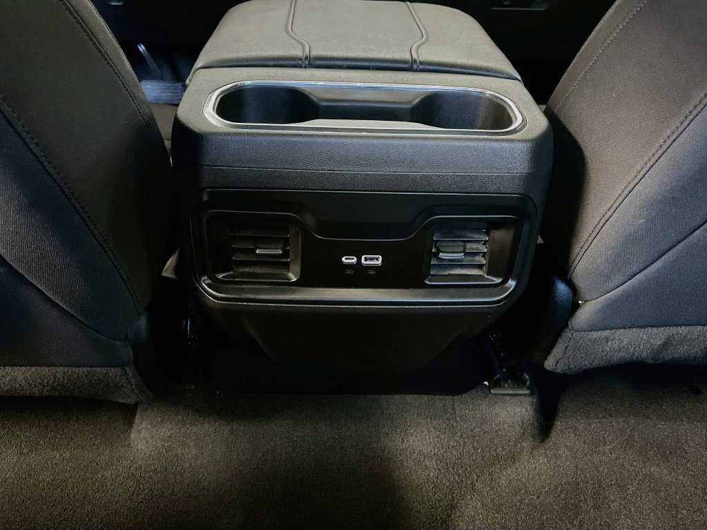 Used 2023 Chevrolet Silverado 1500 LT Trail Boss w/ LPO, Dark Essentials Package AWD/4WD image 25