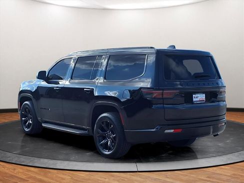 New 2025 Jeep Wagoneer Series II AWD/4WD image 13
