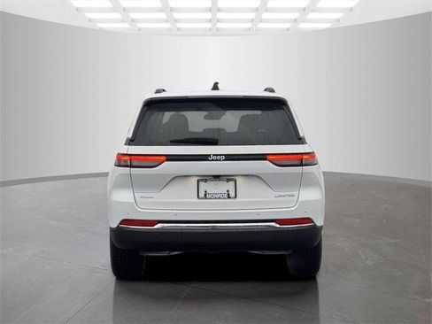 New 2025 Jeep Grand Cherokee Limited image 6