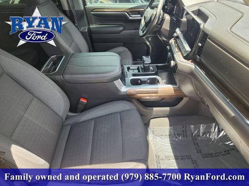 Used 2023 Chevrolet Silverado 1500 LT w/ Texas Edition Plus RWD image 10