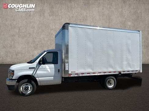 New 2025 Ford E-350 and Econoline 350 Super Duty w/ Power Equipment Group image 11