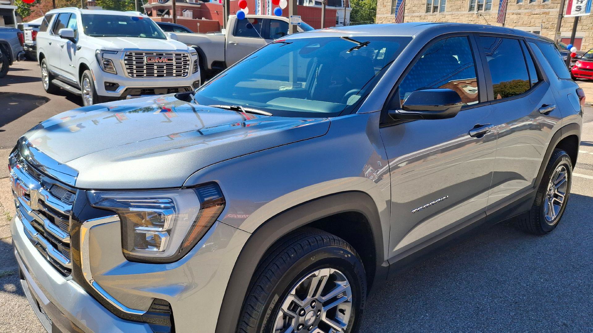 Used 2026 GMC Terrain Elevation AWD/4WD image 3