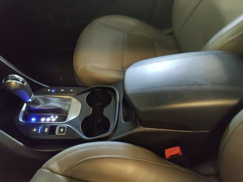 Used 2018 Hyundai Santa Fe Sport w/ 2.0T Ultimate Tech Package 05 image 26