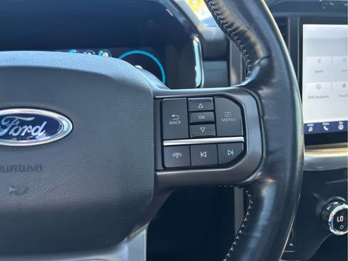 Used 2021 Ford F150 Lariat AWD/4WD image 14