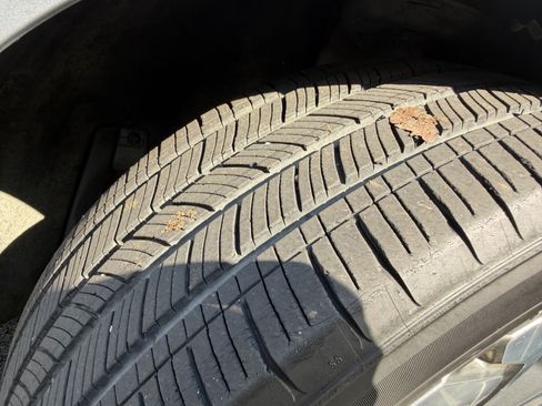 Used 2018 Honda Accord EX-L image 12