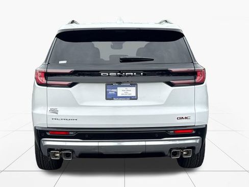 New 2026 GMC Acadia Denali w/ Super Cruise Package FWD image 4