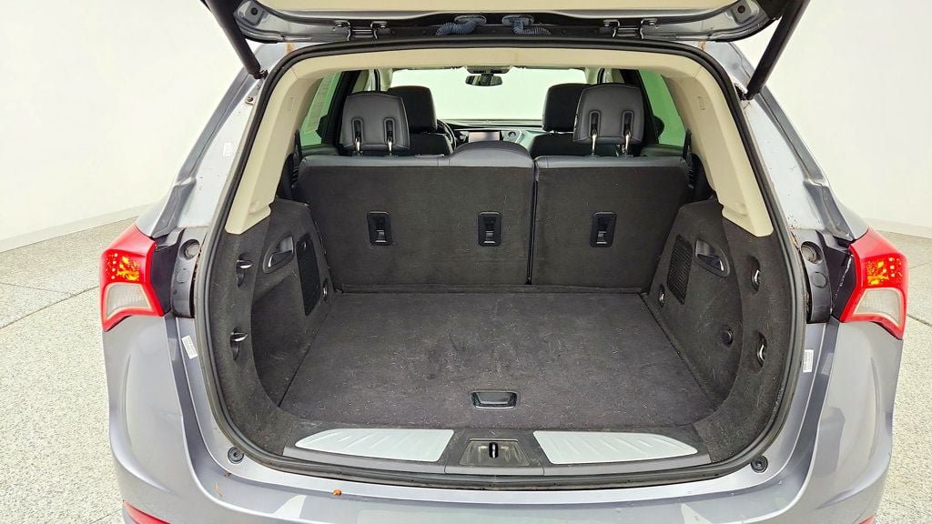 Used 2020 Buick Envision Essence FWD image 21