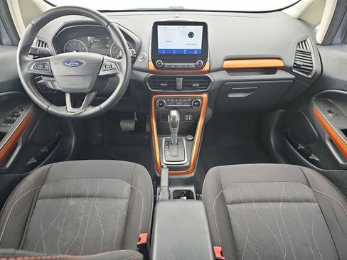 Used 2021 Ford EcoSport SE w/ SE Appearance Package image 9