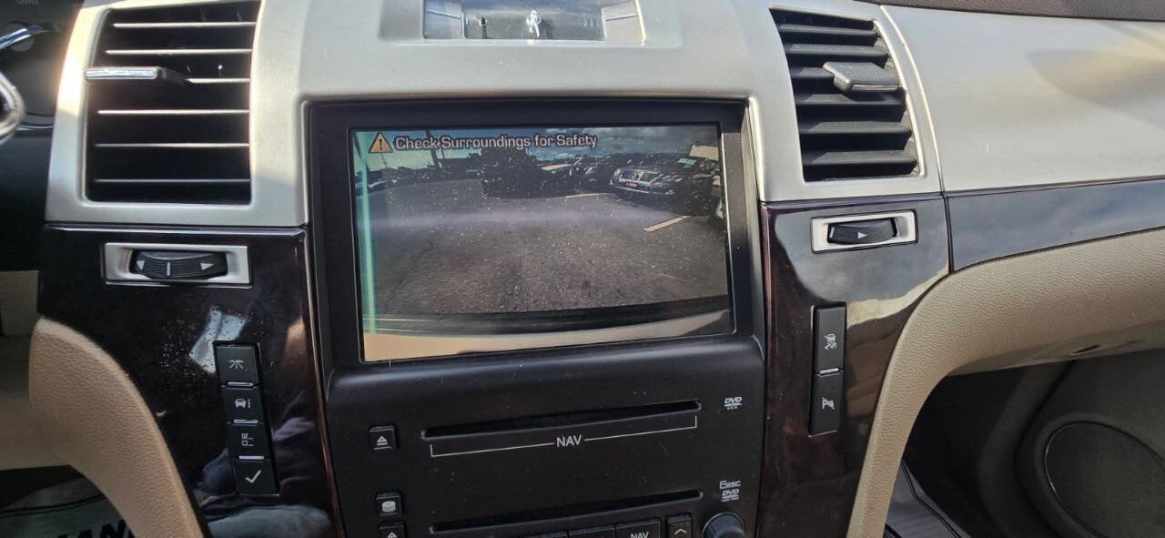 Used 2009 Cadillac Escalade ESV AWD image 54
