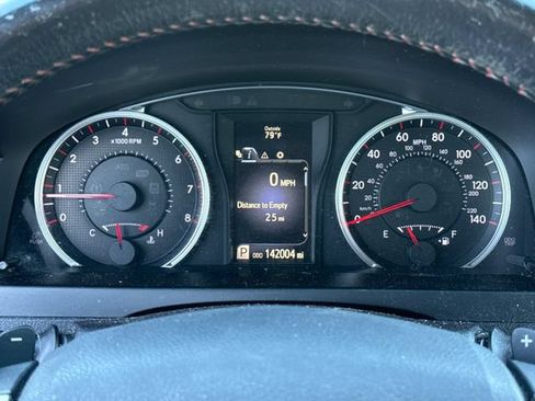 Used 2017 Toyota Camry SE FWD image 27