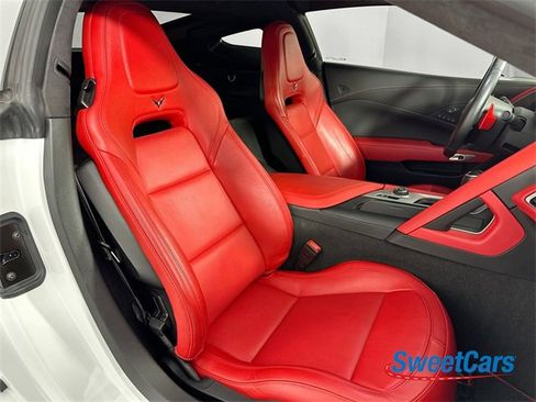Used 2019 Chevrolet Corvette Grand Sport image 12