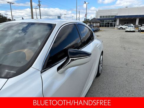 Used 2023 Lexus IS 300 w/ Comfort Package image 12