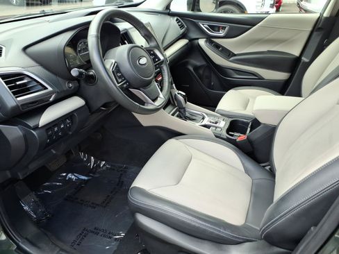 Used 2023 Subaru Forester Limited AWD/4WD image 11