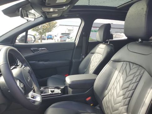 Certified 2024 Kia Sportage X-Pro Prestige AWD/4WD image 17
