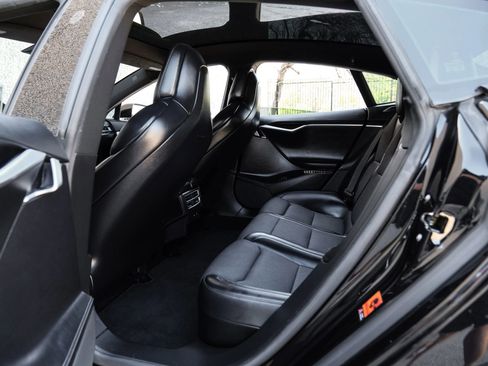Used 2017 Tesla Model S 75 image 33