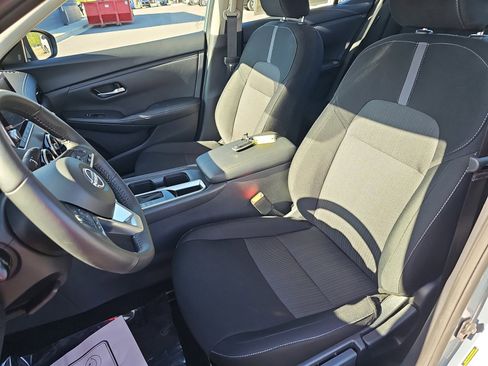 Used 2025 Nissan Sentra SV w/ All-Weather Package image 16