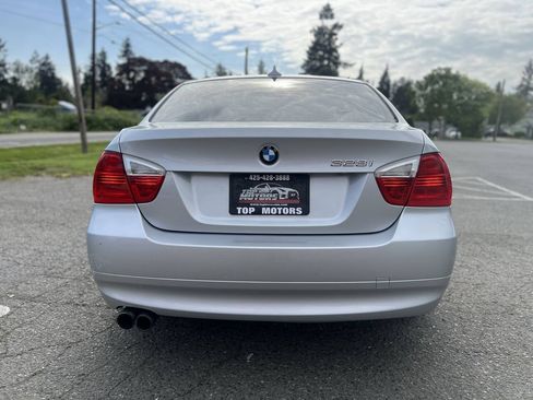 Used 2008 BMW 328i Sedan RWD image 6