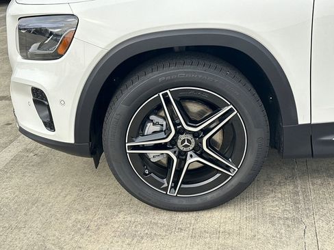 New 2026 Mercedes-Benz GLB 250 image 12
