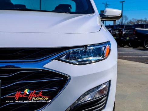 Used 2024 Chevrolet Malibu LT image 4